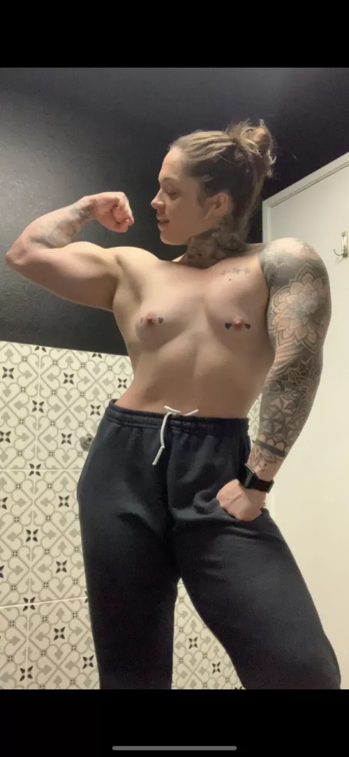 Little post workout flex πͺπΌ π₯°π