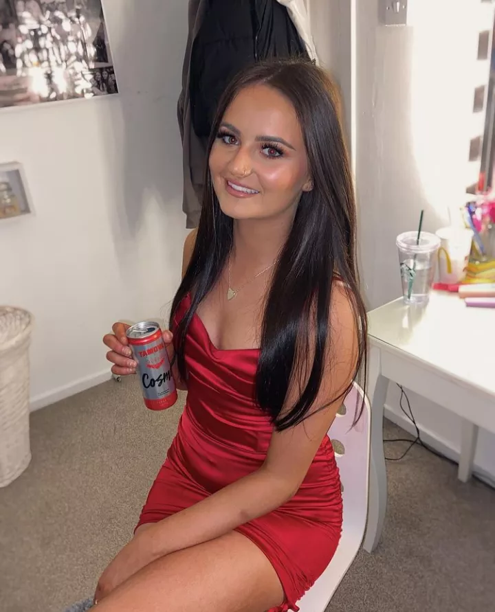 Little red Little red