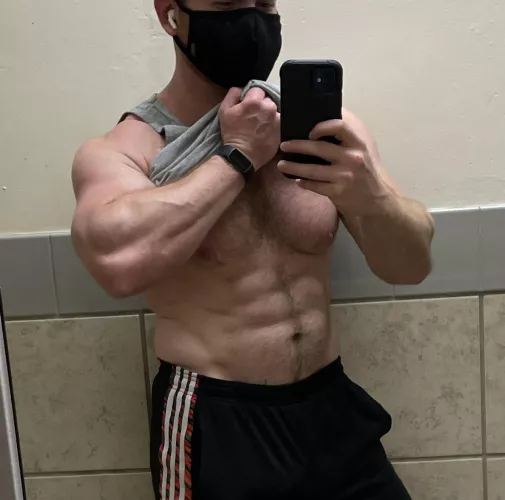 Little vein coming out to say hi. Little vein coming out to say hi.