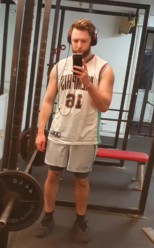 Lonely, bi, Welshman. Can I get some love? Lonely, bi, Welshman. Can I get some love?