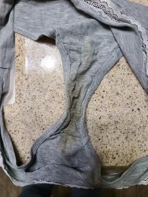 Look at all those stains :)