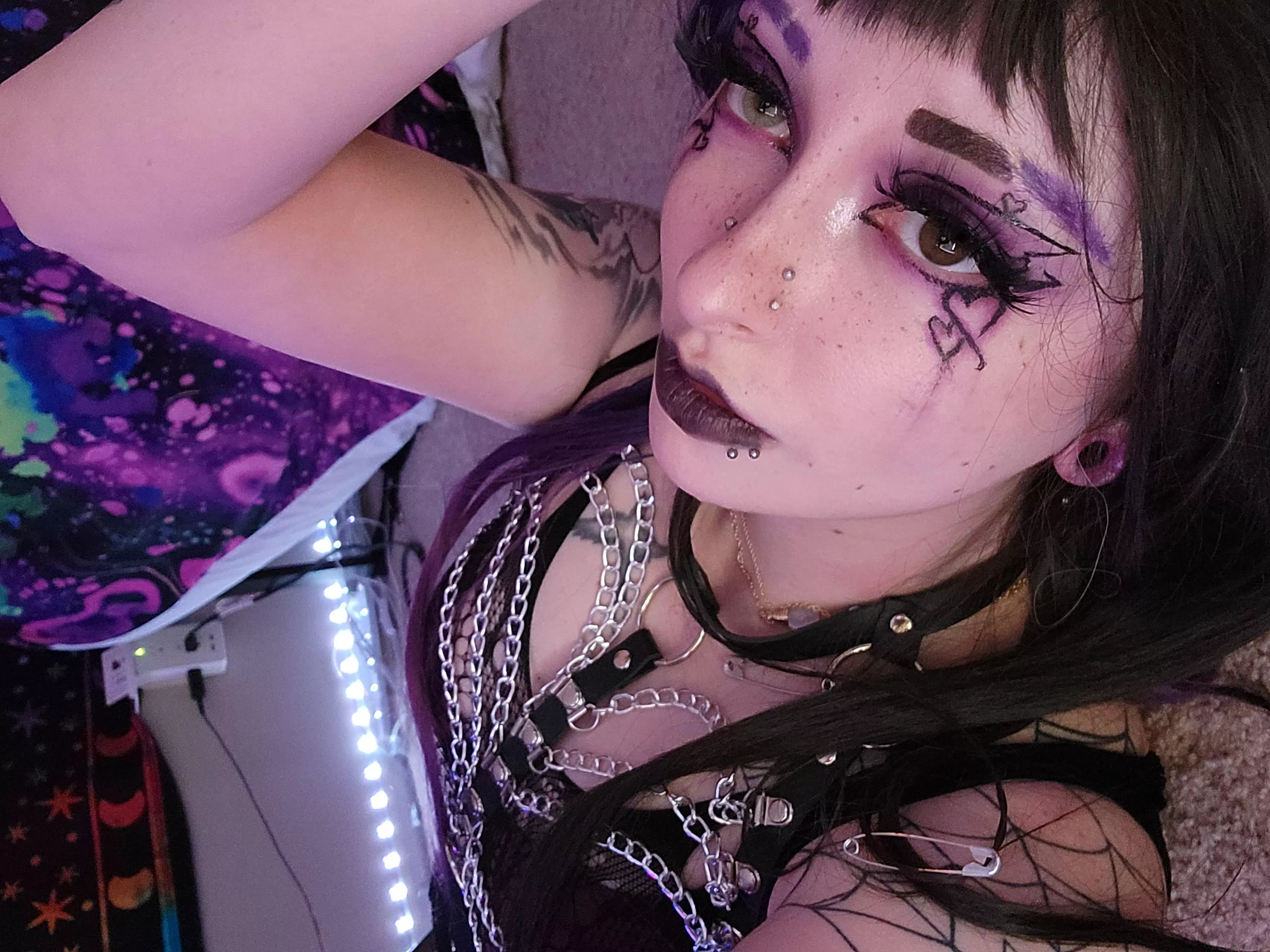 Look at me! I'm all metal!!