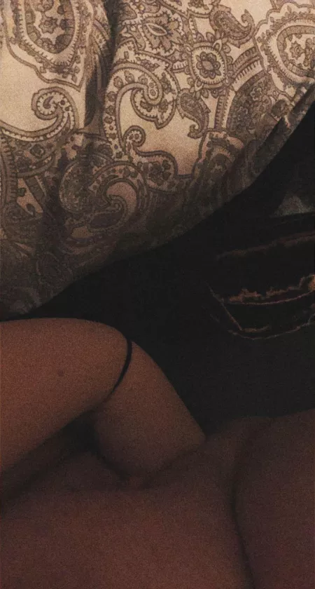 look at my pussy spread😈 look at my pussy spread😈