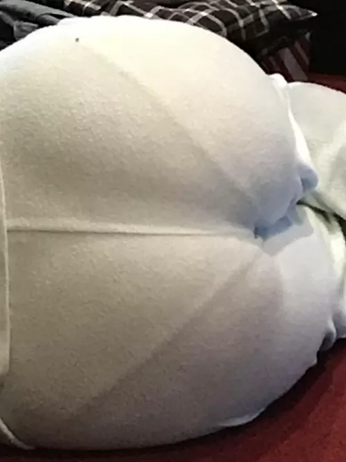 Look at my step sisters panty lineπ₯΅ Look at my step sisters panty lineπ₯΅