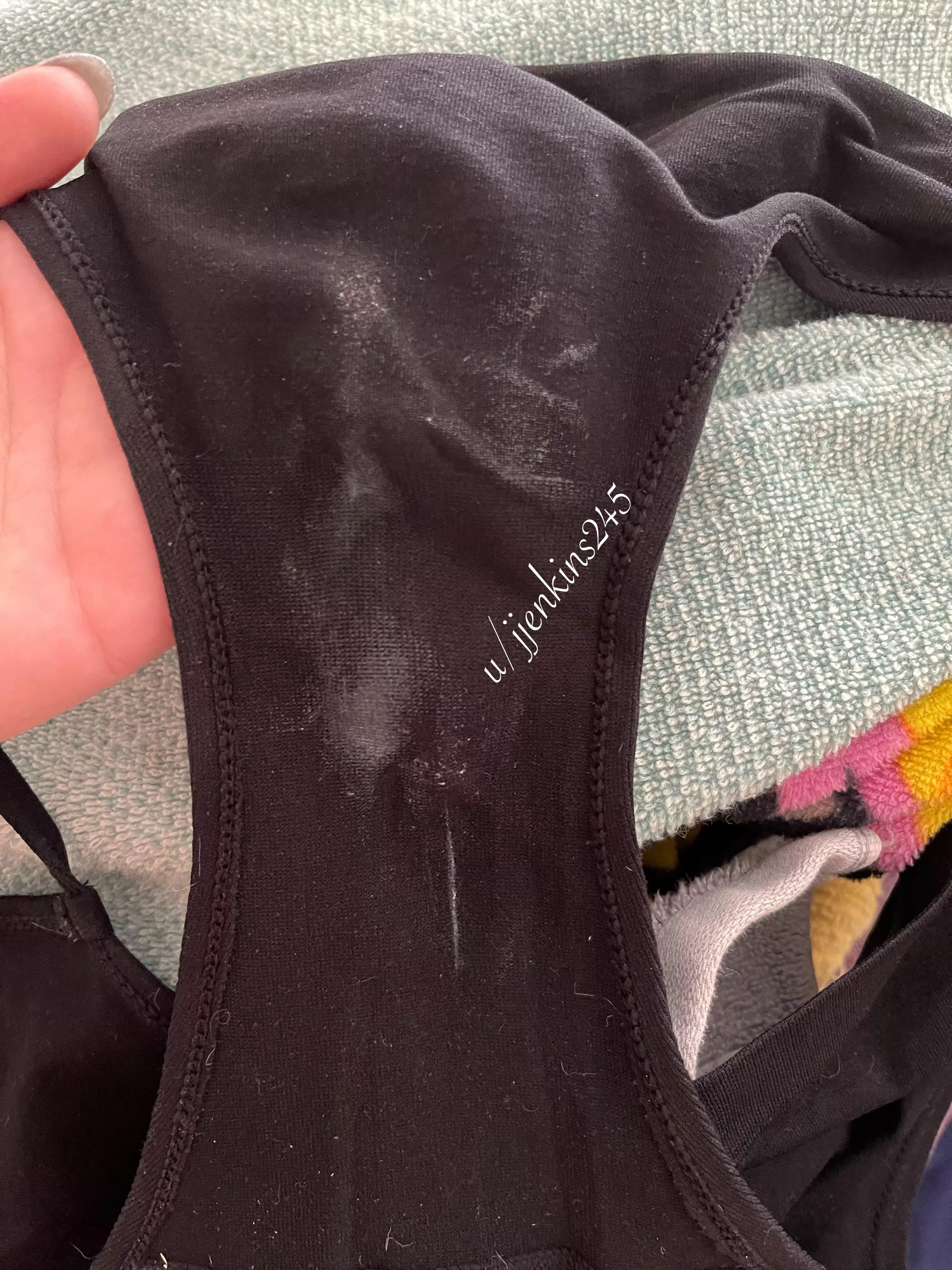 Look at that perfect slit streak! 💦