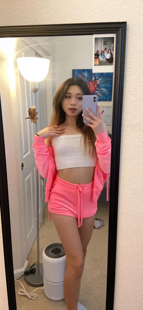 look at this pink set look at this pink set