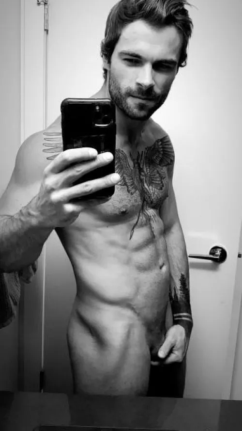 Look in the mirror and watch daddy fuck you ๐ก๐ฅต๐ก