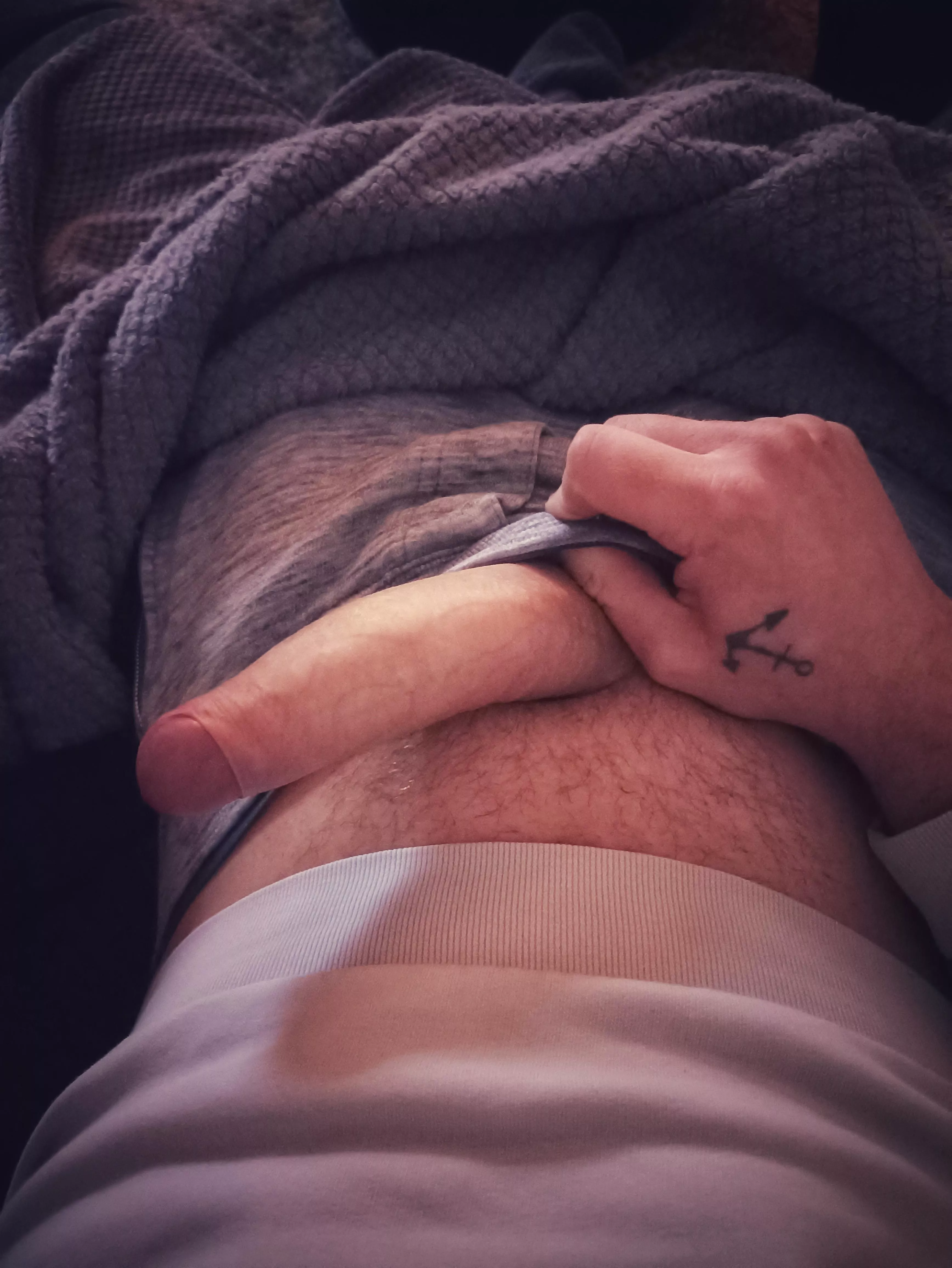 Look who's peeking..