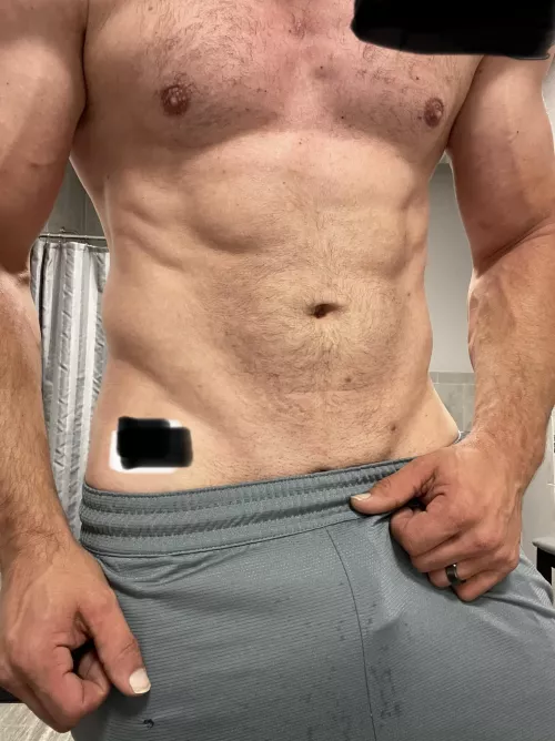 Looking for a cake to tell me how much better you can fuck my husband than I do. Looking for a cake to tell me how much better you can fuck my husband than I do.
