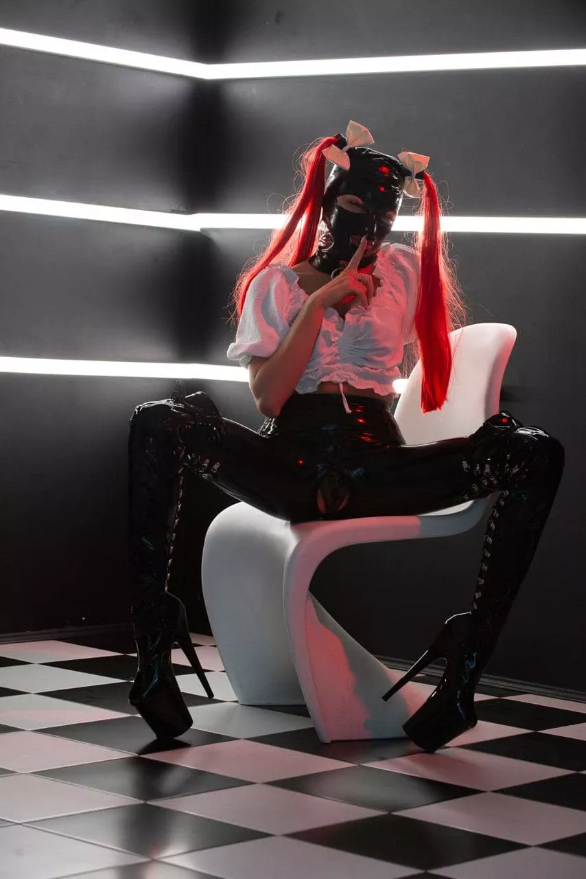 Looking for a new slave, who is ready to be my disobedient boy?