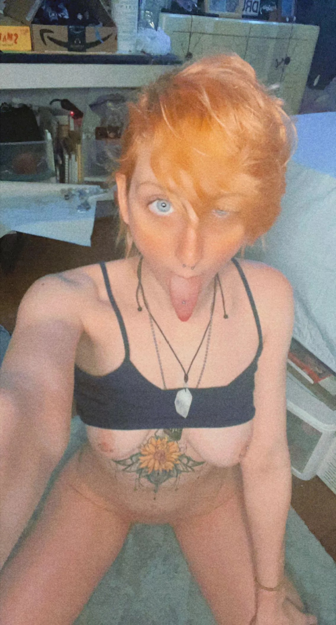 Looking for an older man 😜