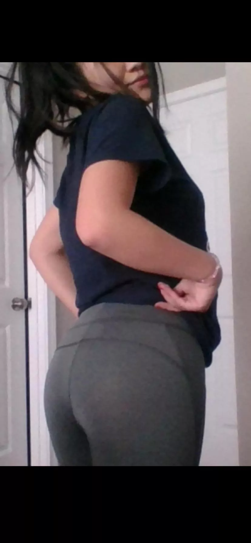 Looking for bill and relaxed bwc in Ohio who wants a bj from my gf. Dm me Looking for bill and relaxed bwc in Ohio who wants a bj from my gf. Dm me