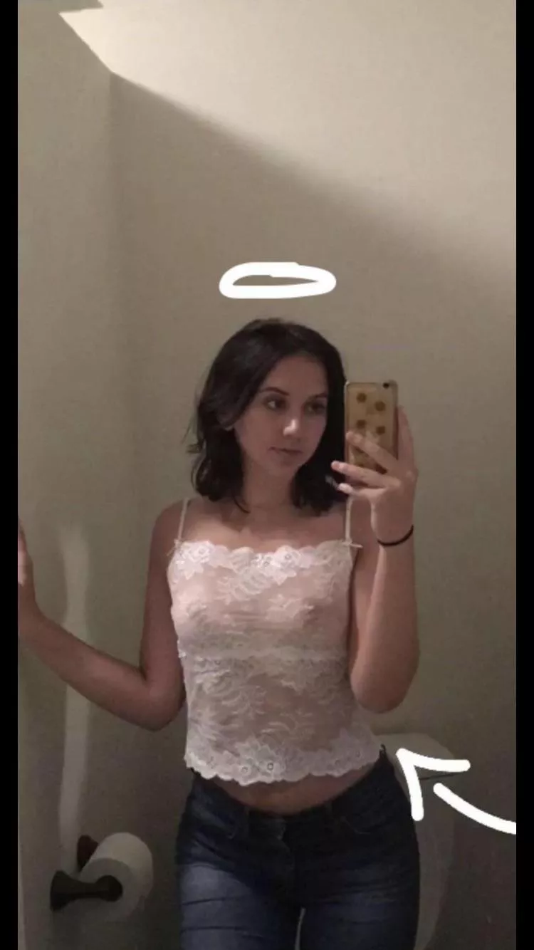 Looking for fit girls. Blonde, emo/goth are ++ Send sample. MUST SHOW FACE. Im also up for showing off. Kik OceanOfLostSouls Looking for fit girls. Blonde, emo/goth are ++ Send sample. MUST SHOW FACE. Im also up for showing off. Kik OceanOfLostSouls