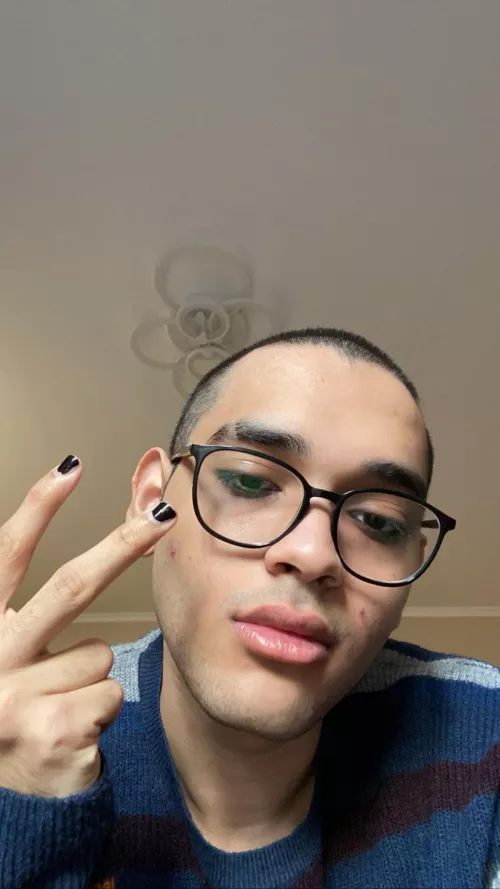 Looking for gaymers to play some league of legends with. No ragers plz π(EUNE) Looking for gaymers to play some league of legends with. No ragers plz π(EUNE)