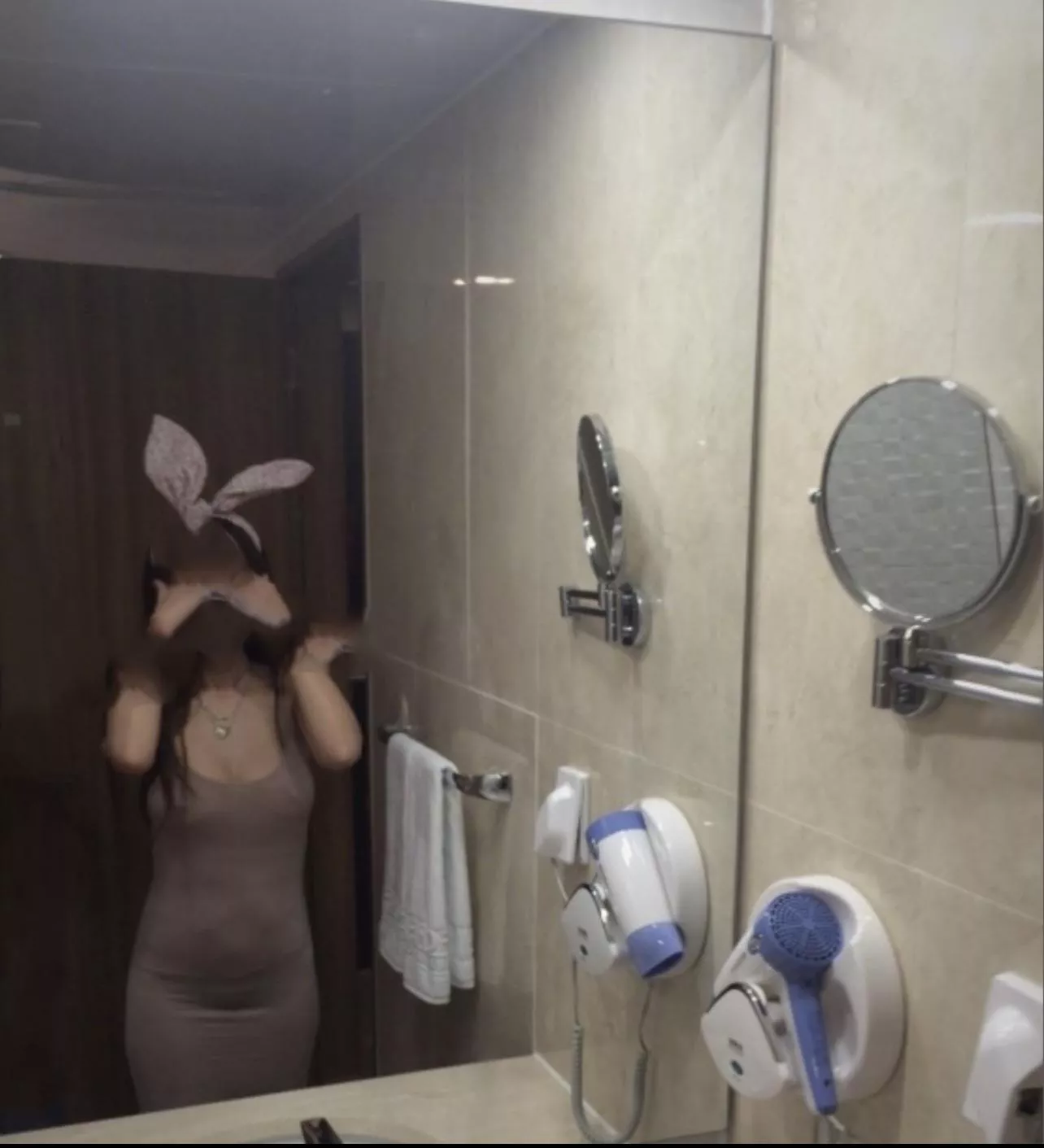 Looking for Gh places in Vegas. Hoping a visit on my trip next month. Please help me ??