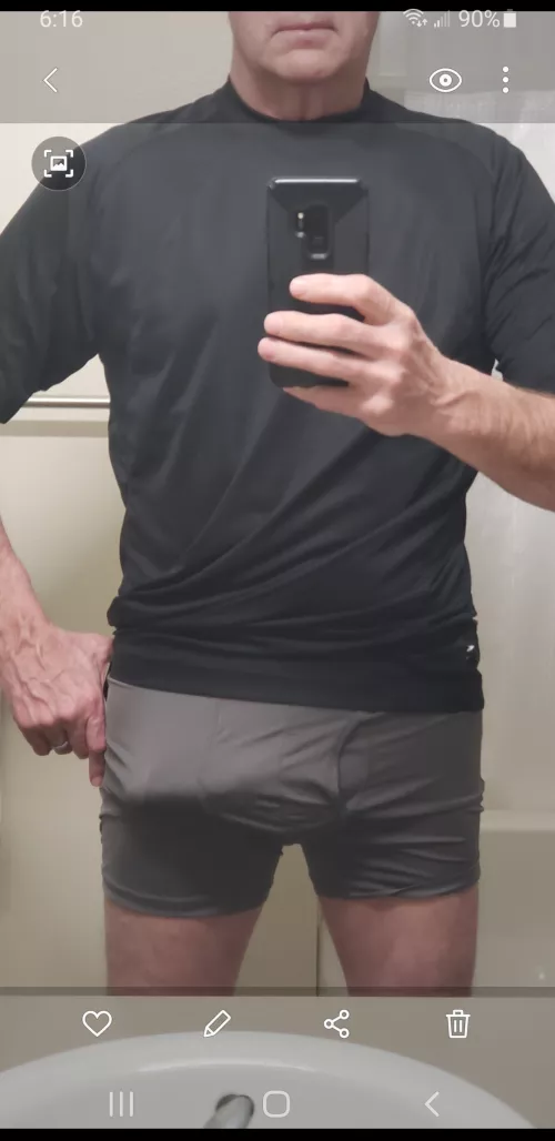 Looking for mature couples in the Reno area Looking for mature couples in the Reno area