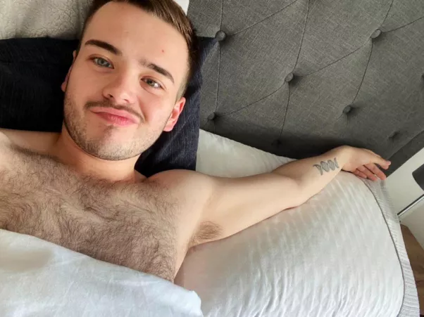 Looking for someone to fill the space ๐๐ Looking for someone to fill the space ๐๐