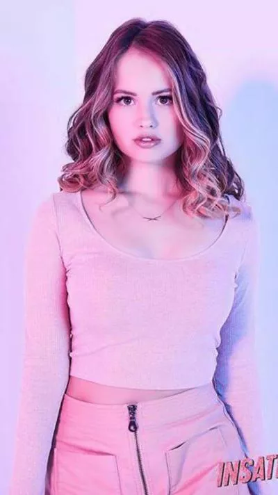 Looking for someone to rp as Debby Ryan, Bella Thorne, Ariana grende or Jennette mccurdy Looking for someone to rp as Debby Ryan, Bella Thorne, Ariana grende or Jennette mccurdy