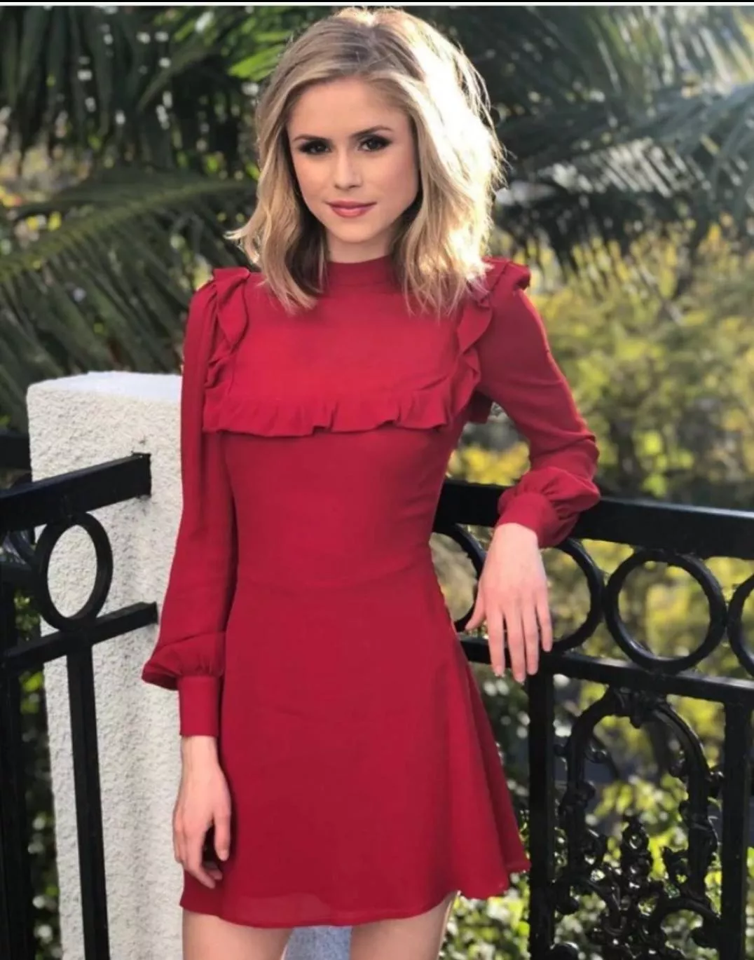 Looking for someone to rp as Erin Moriarty or any girl from The Boys Looking for someone to rp as Erin Moriarty or any girl from The Boys