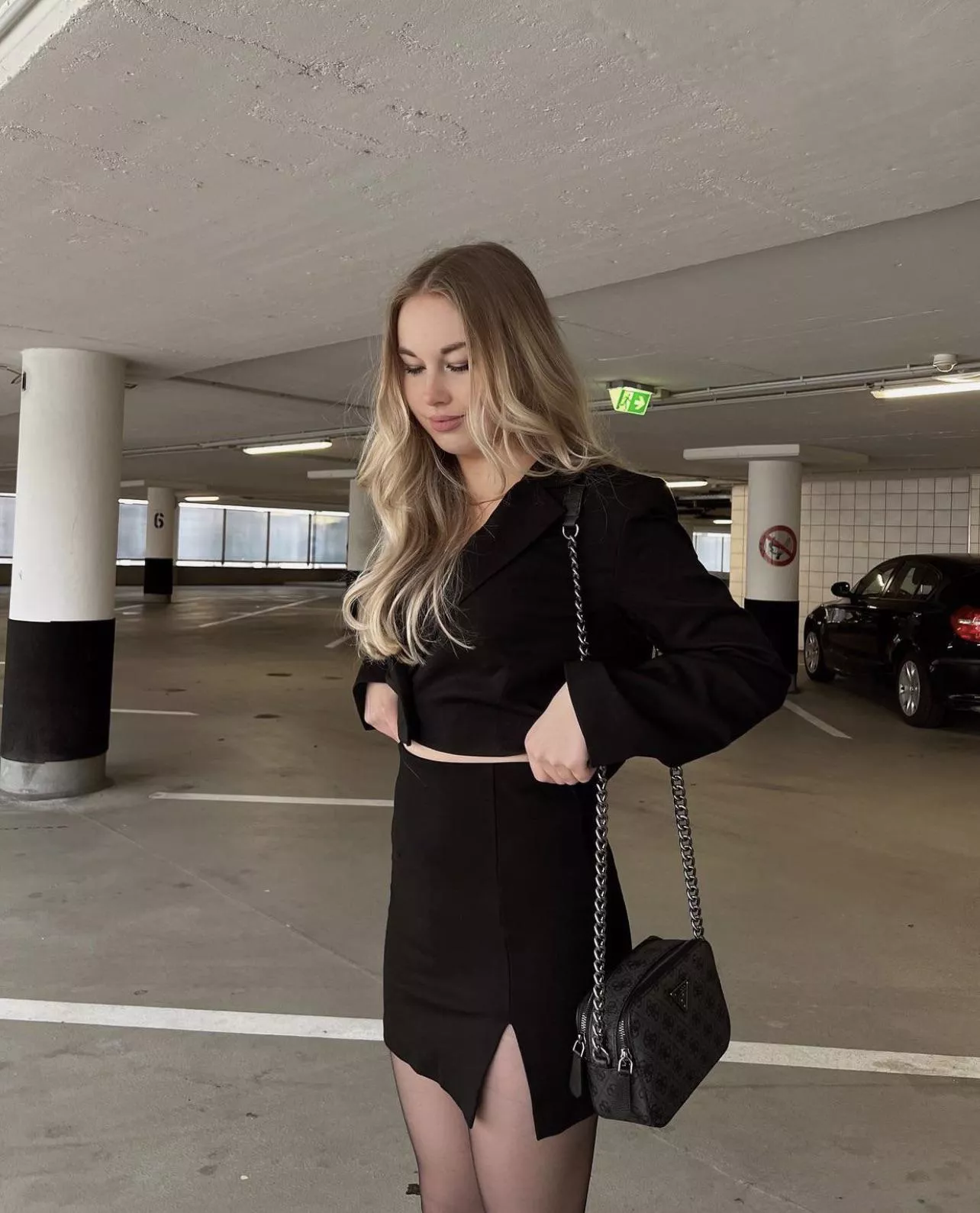 Looking for the car Looking for the car