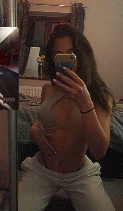 Looking for tribs on slutty girls i know. Kik: Jake.robina Looking for tribs on slutty girls i know. Kik: Jake.robina