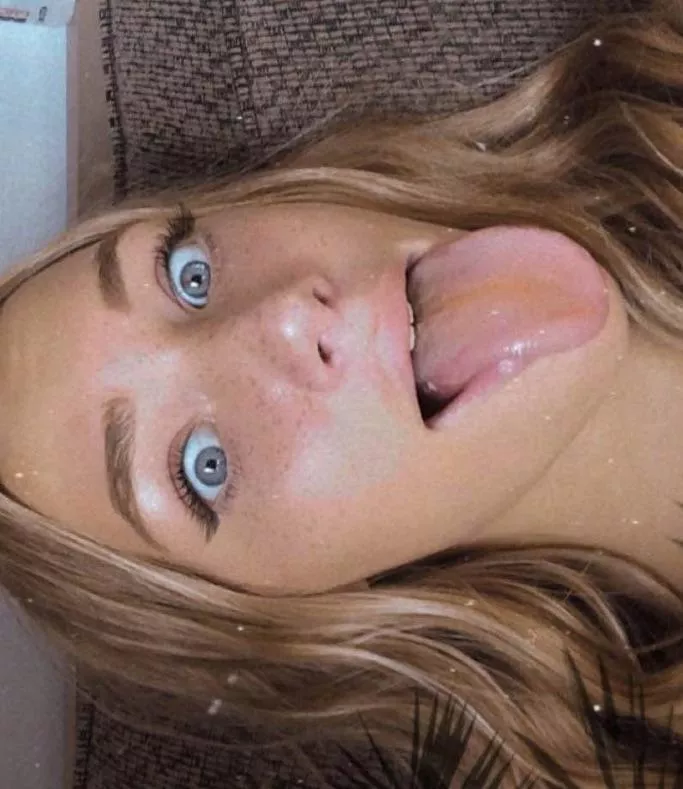 looking for tributes for friends kik; username4215 looking for tributes for friends kik; username4215