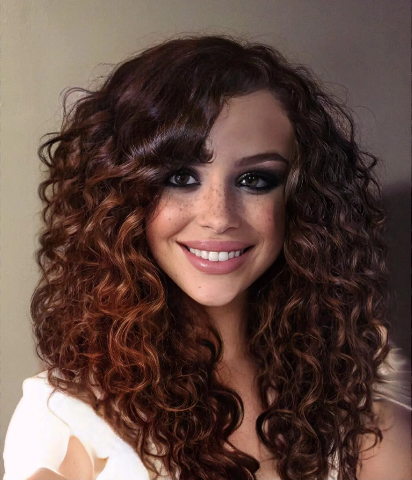 Looking to become a bimbo, any tips to help me on my journey?