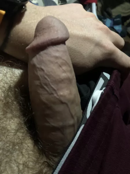 Looking to chat? Looking to chat?