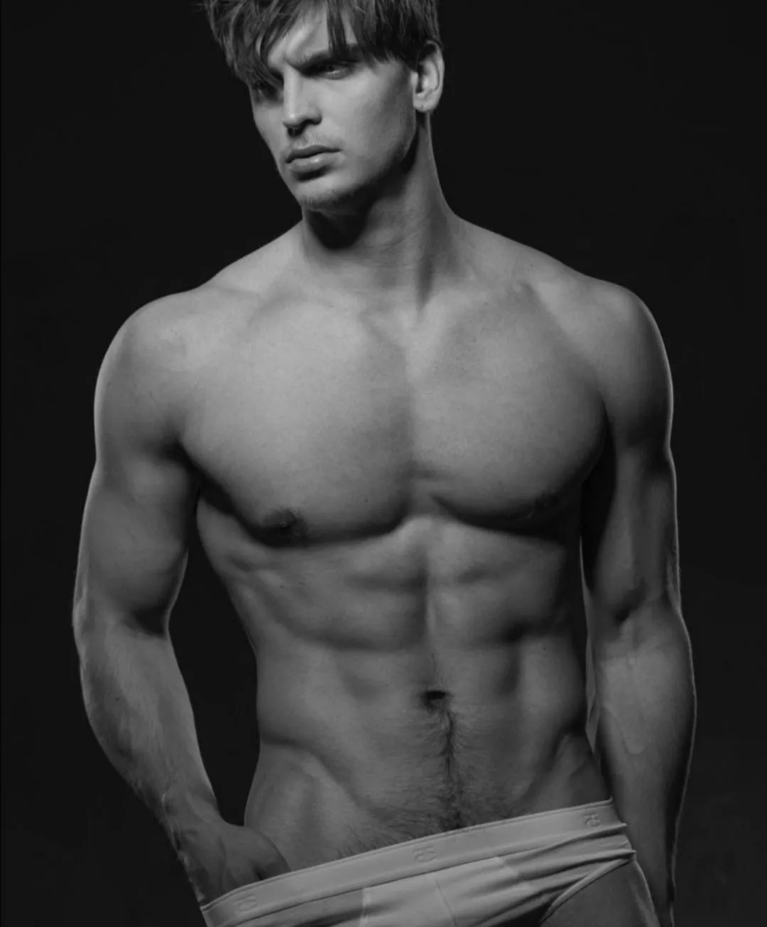 Looking to connect with nice people ?