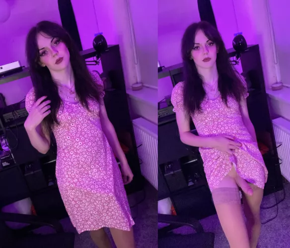 looks like I forgot to put panties on for our date, I hope you donโt mind ๐ looks like I forgot to put panties on for our date, I hope you donโt mind ๐
