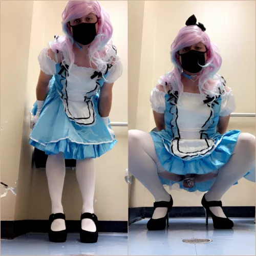 Looks like my Alice (Erica) is definitely going down to rabbit hole for a wonderful time in wonderland π Looks like my Alice (Erica) is definitely going down to rabbit hole for a wonderful time in wonderland π