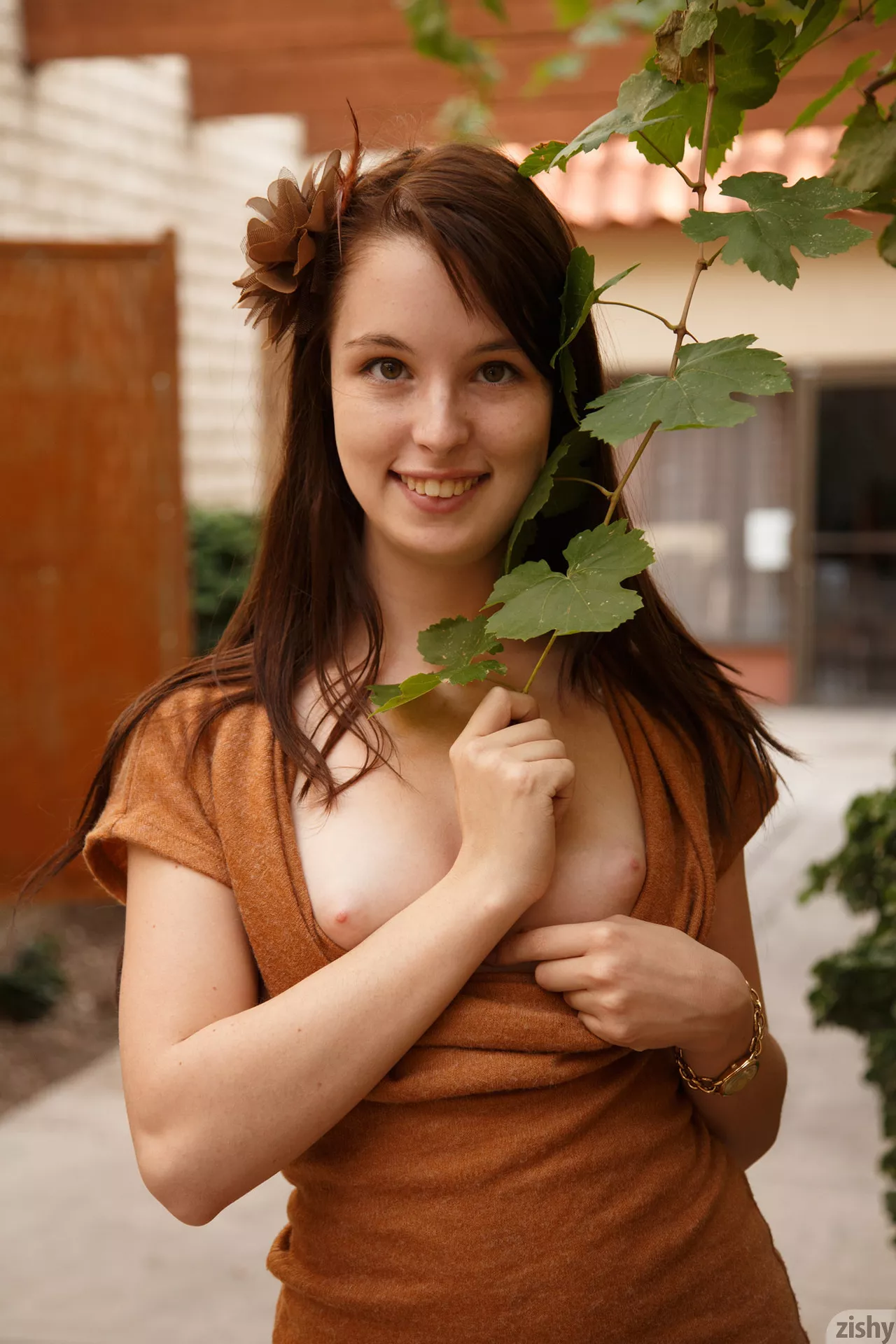 Looks like the sweet version of the girl from Saw Looks like the sweet version of the girl from Saw