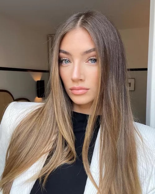 Lorena Rae Lorena Rae