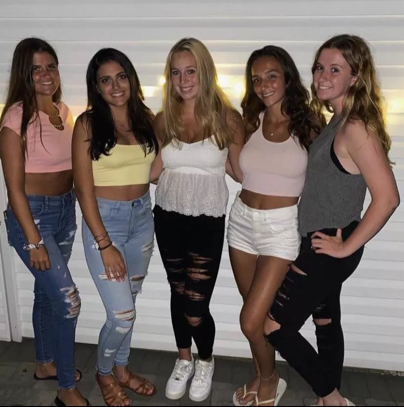 Lot of choices. Why u picking who?