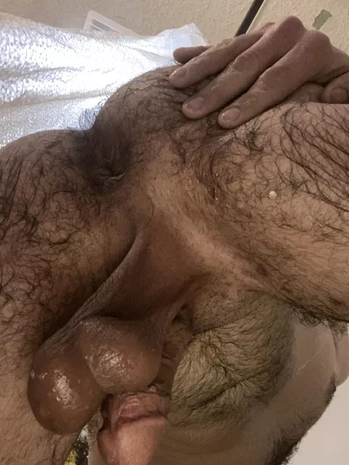 Love a blunt in the shower, but it makes me soo horny