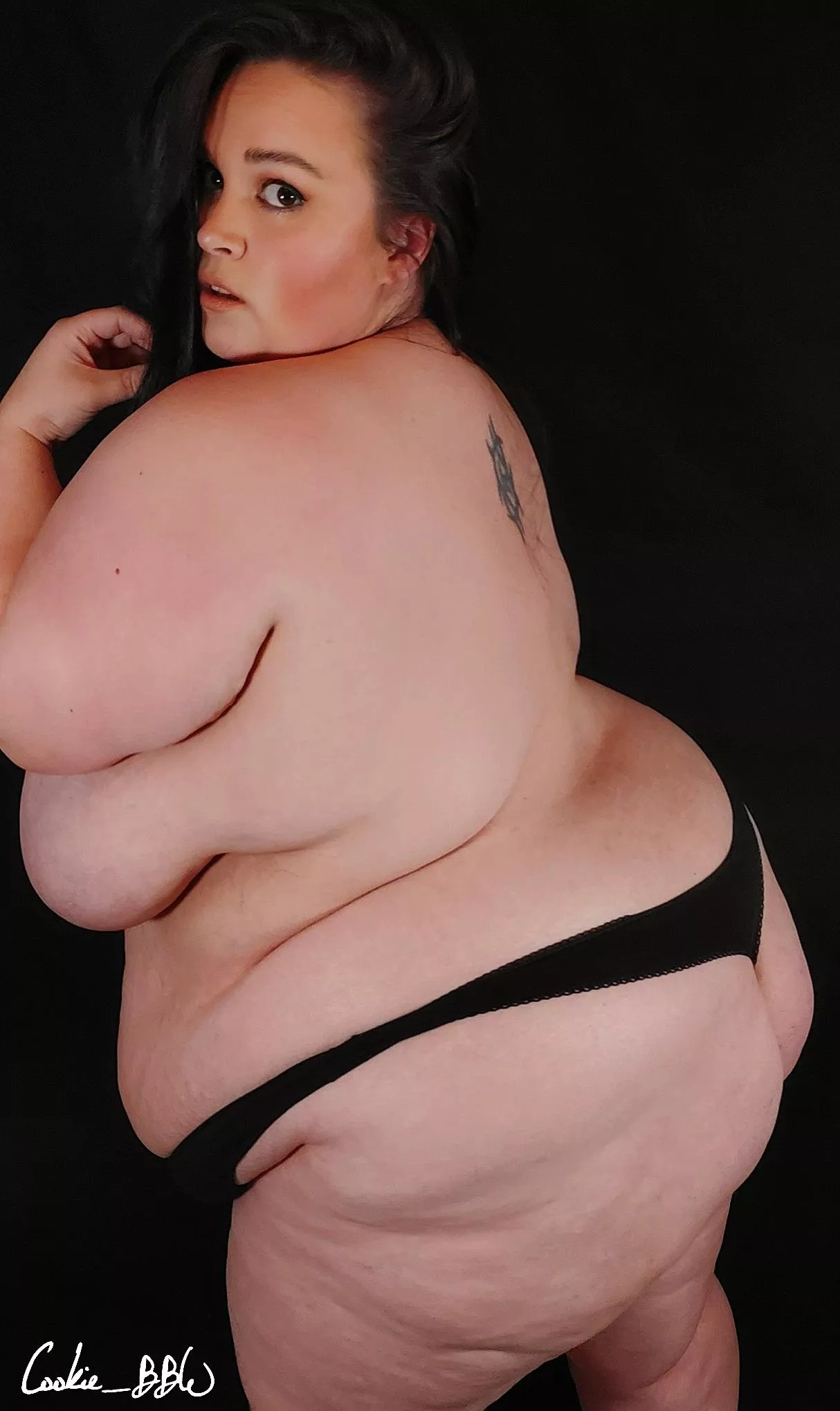 Love admiring my many rolls... 😊💜 Love admiring my many rolls... 😊💜