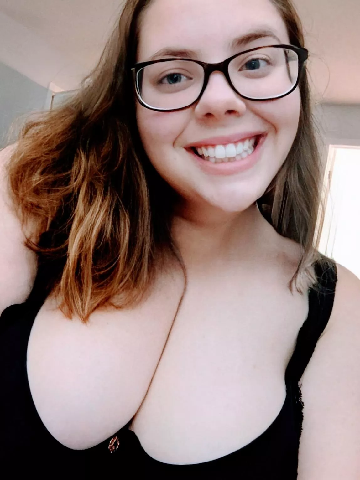 Love how the girls are being just barely heldbacl by this bra. Make me smile 😊