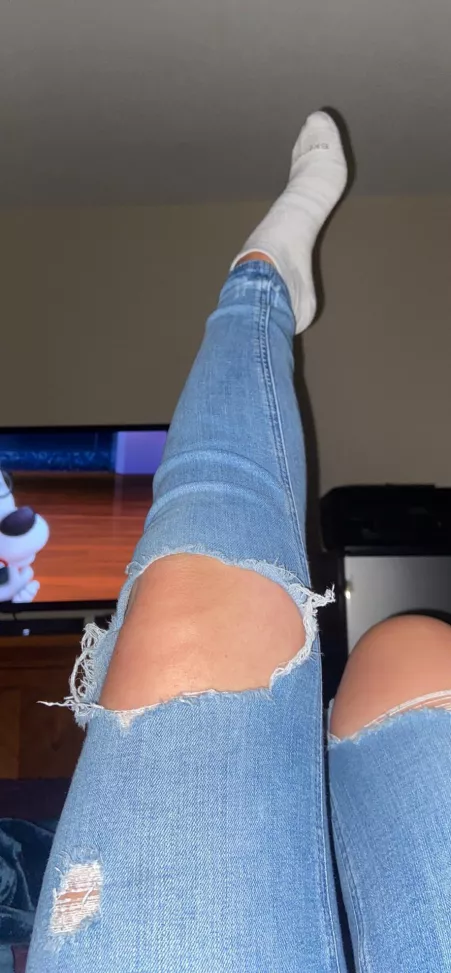 Love my lil gray socks