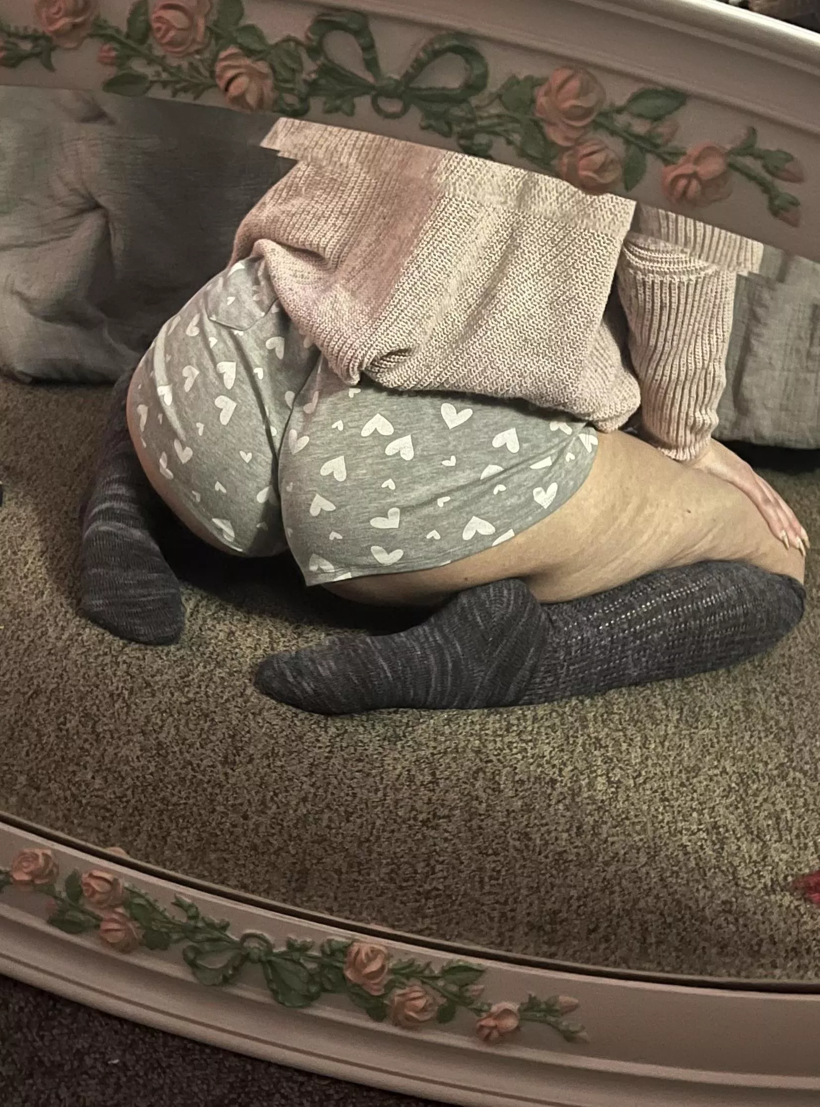 love… or lust? 🍬