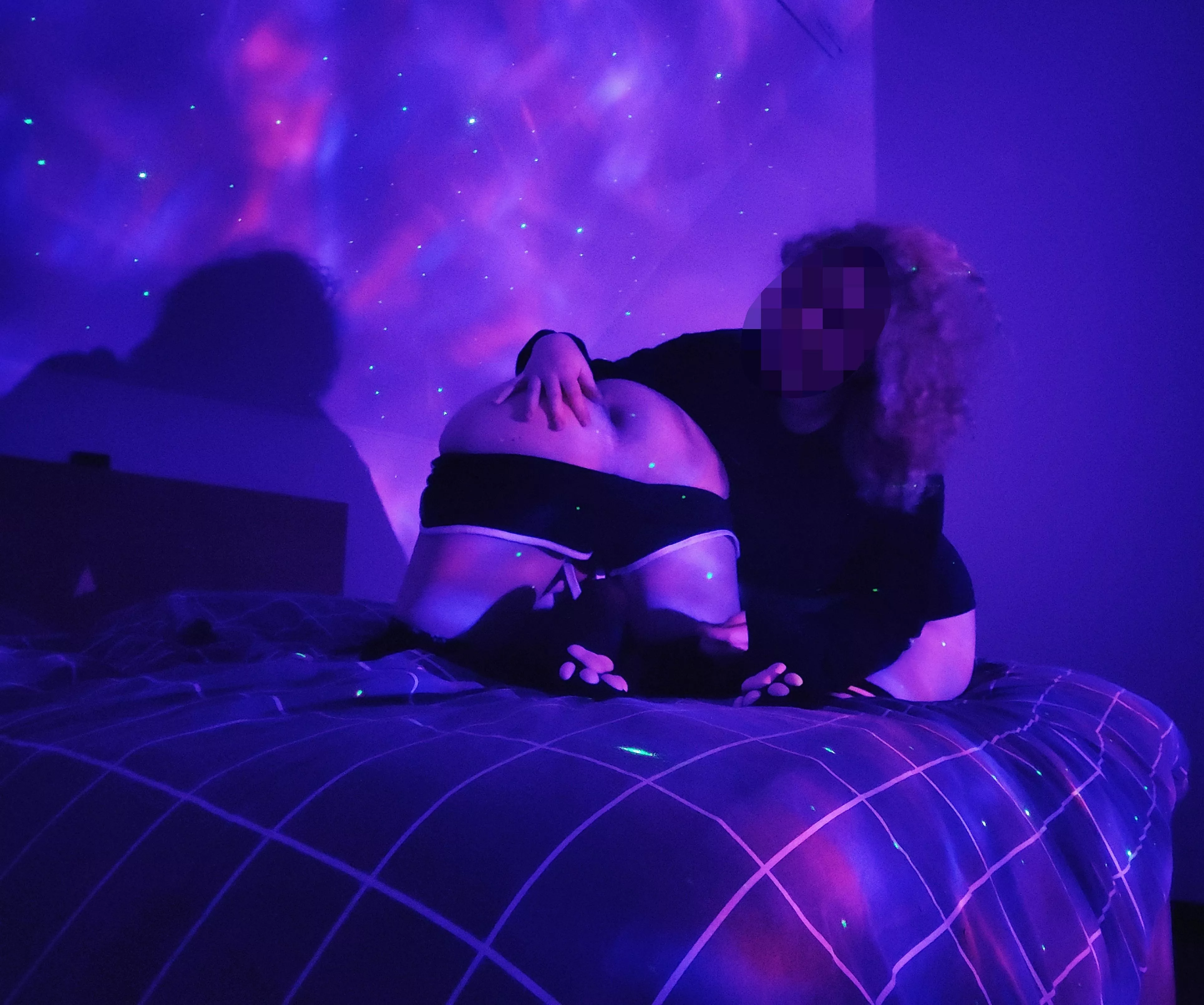 love playing with his boihole ❤️