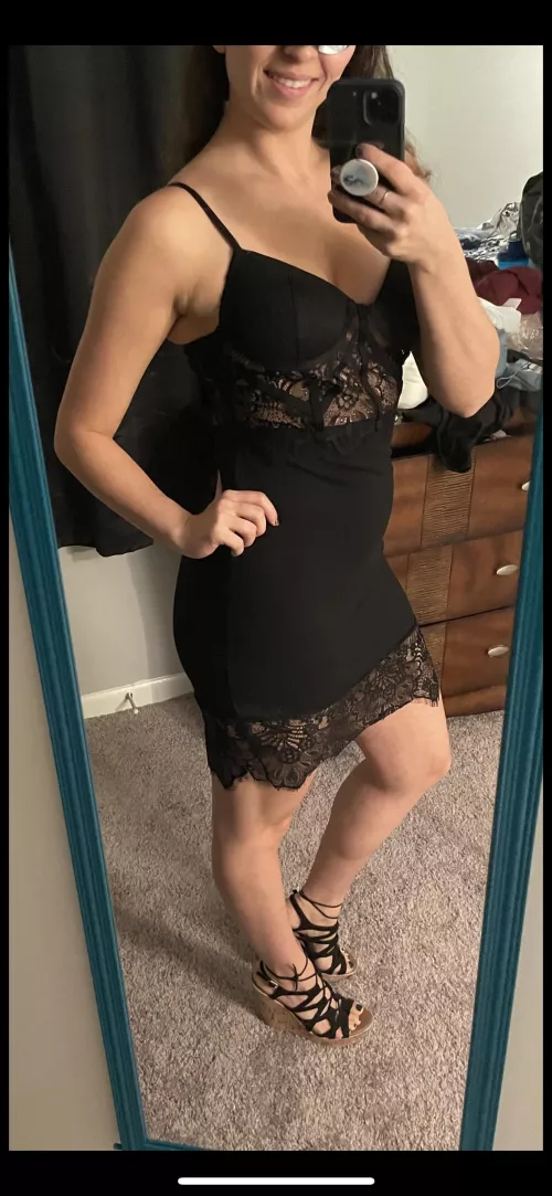 Love some lace on dresses