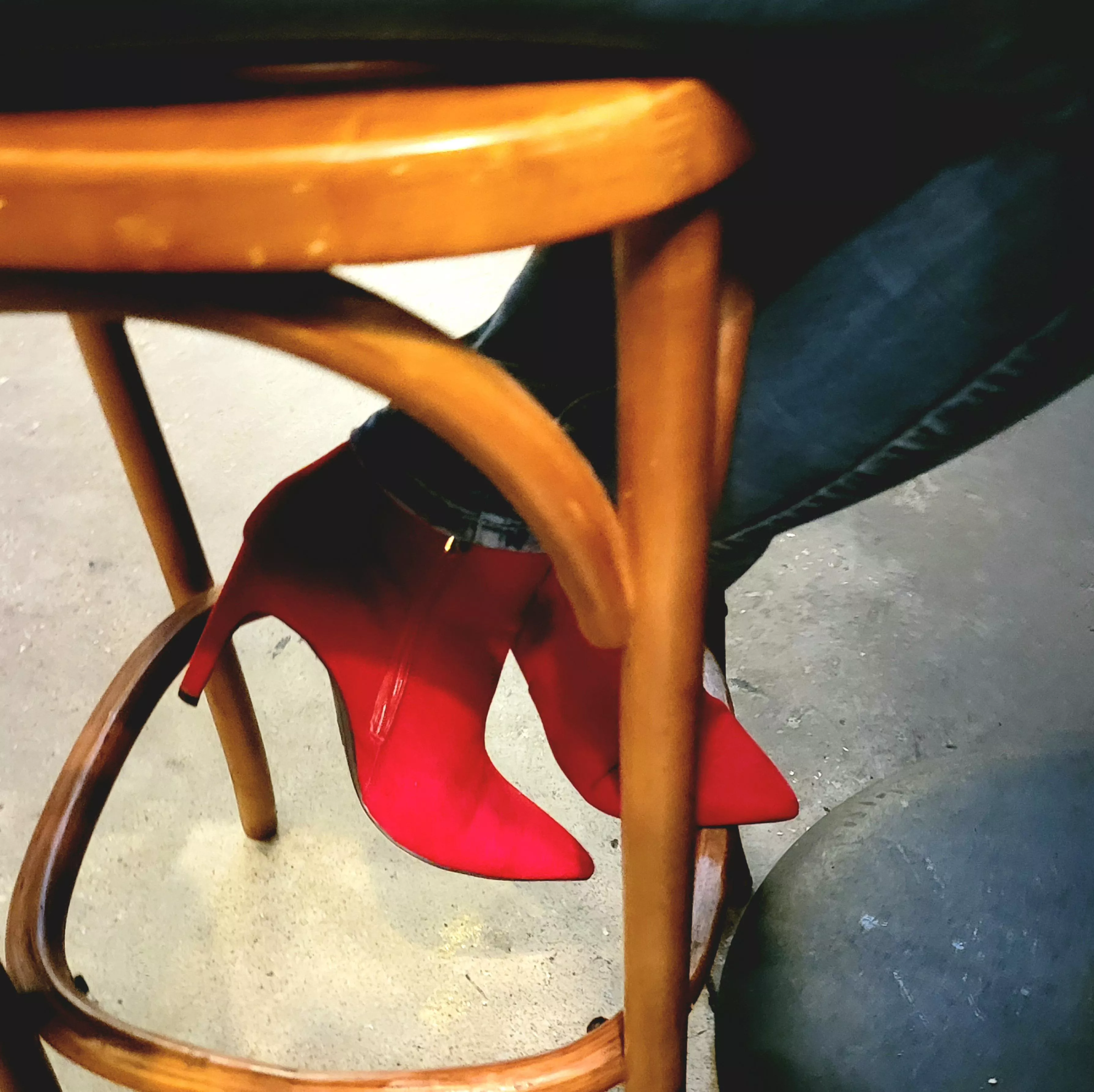 Love these heels 👠 for a nice dinner date Love these heels 👠 for a nice dinner date