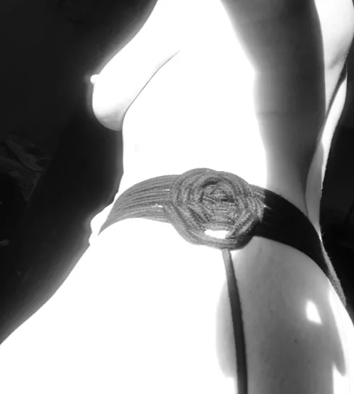 love these rose rope knots