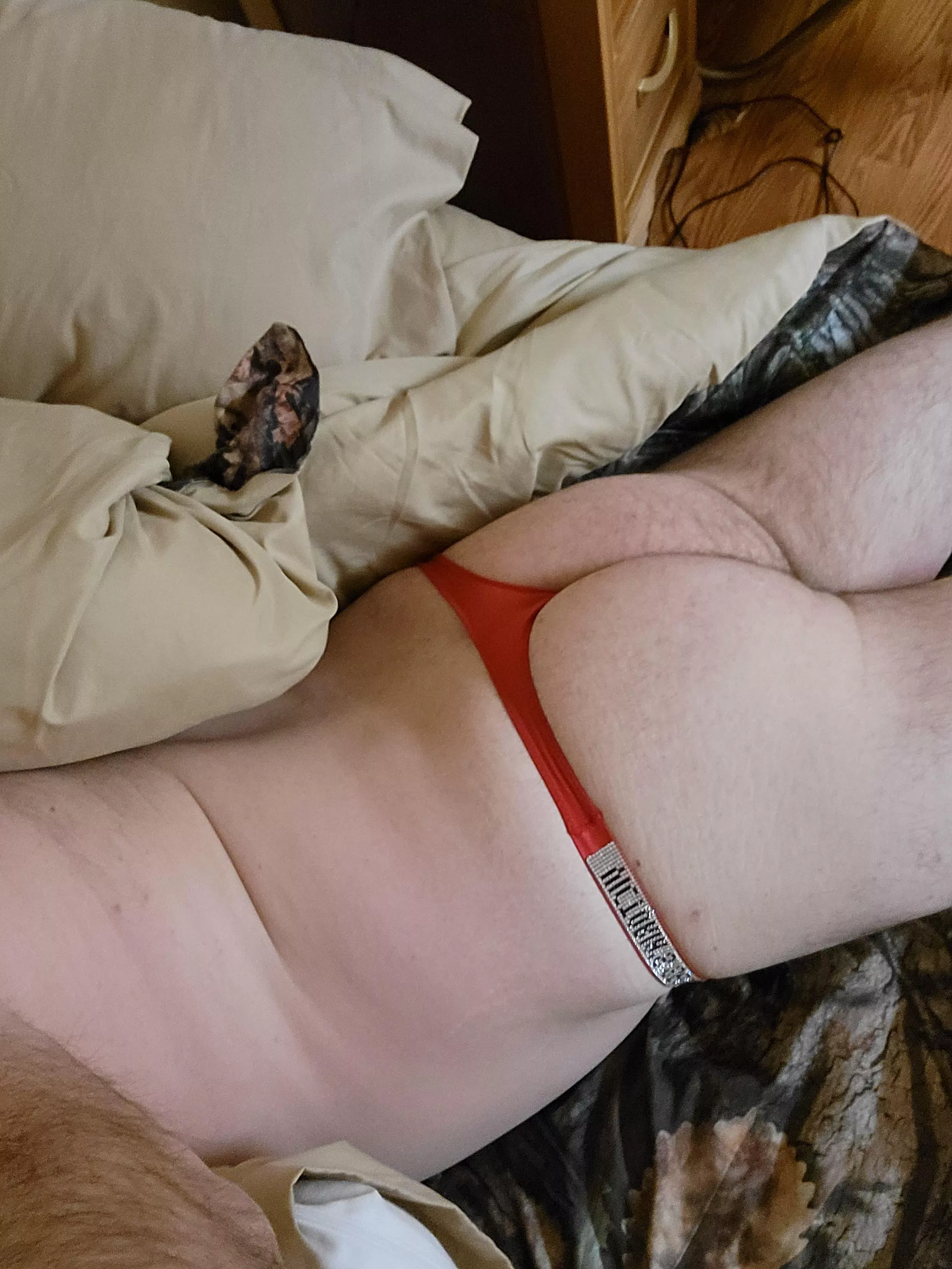 Love this Victoria secrets thong.