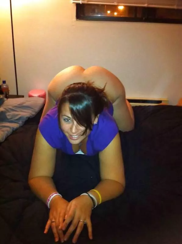 Love to chat and trade. Kik MilwaukeeHard Love to chat and trade. Kik MilwaukeeHard