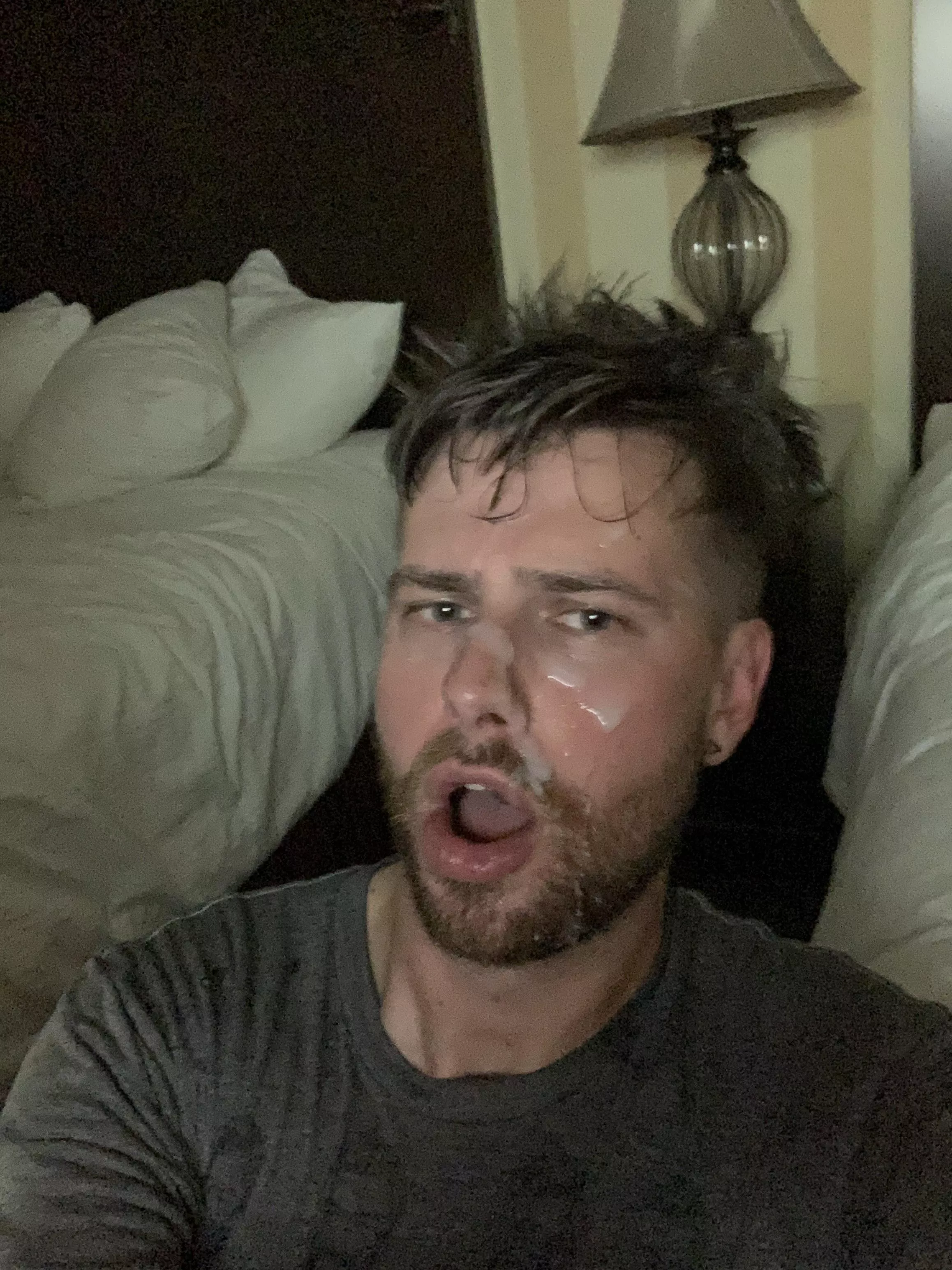 Love to get plastered 😜😘💦