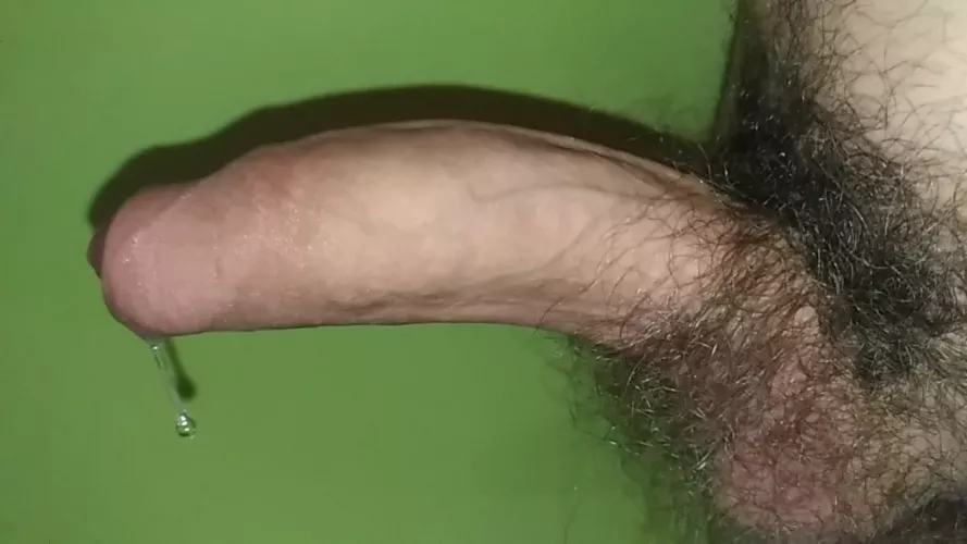 Love to taste my precum π