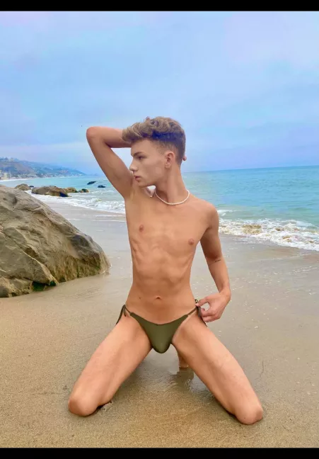 Loving beach dayππ₯π