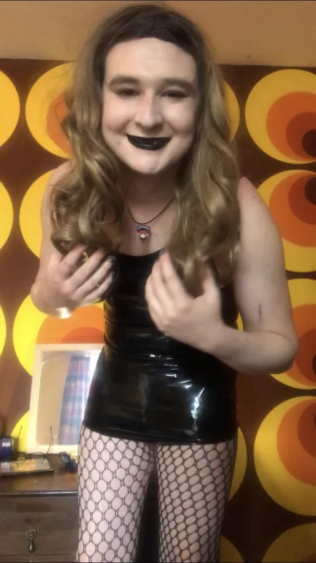 Loving my new latex dress π₯°