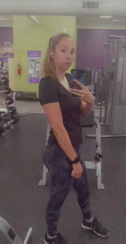 Loving these Lululemon! Loving these Lululemon!